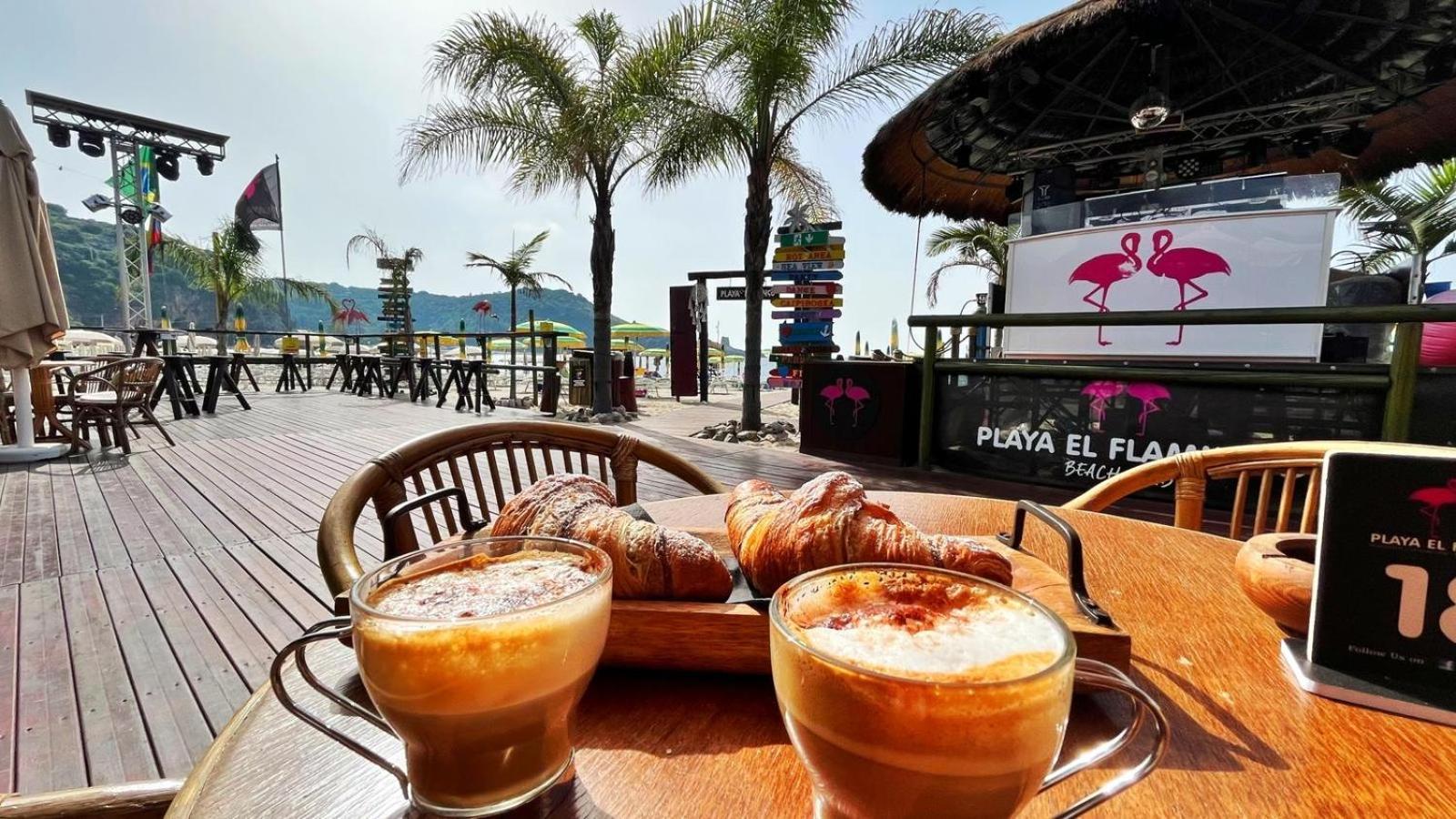 Flamingo Suites Marina di Camerota Buitenkant foto